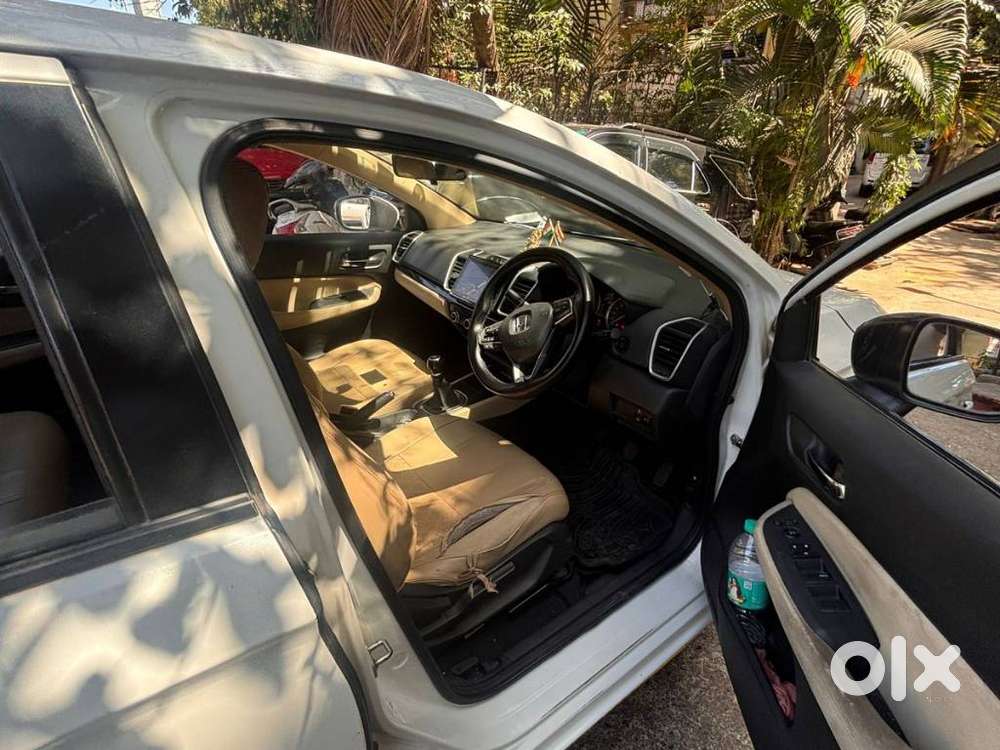 Honda City 1.5 V 5th Gen I-vtec Mt, 2021, Petrol