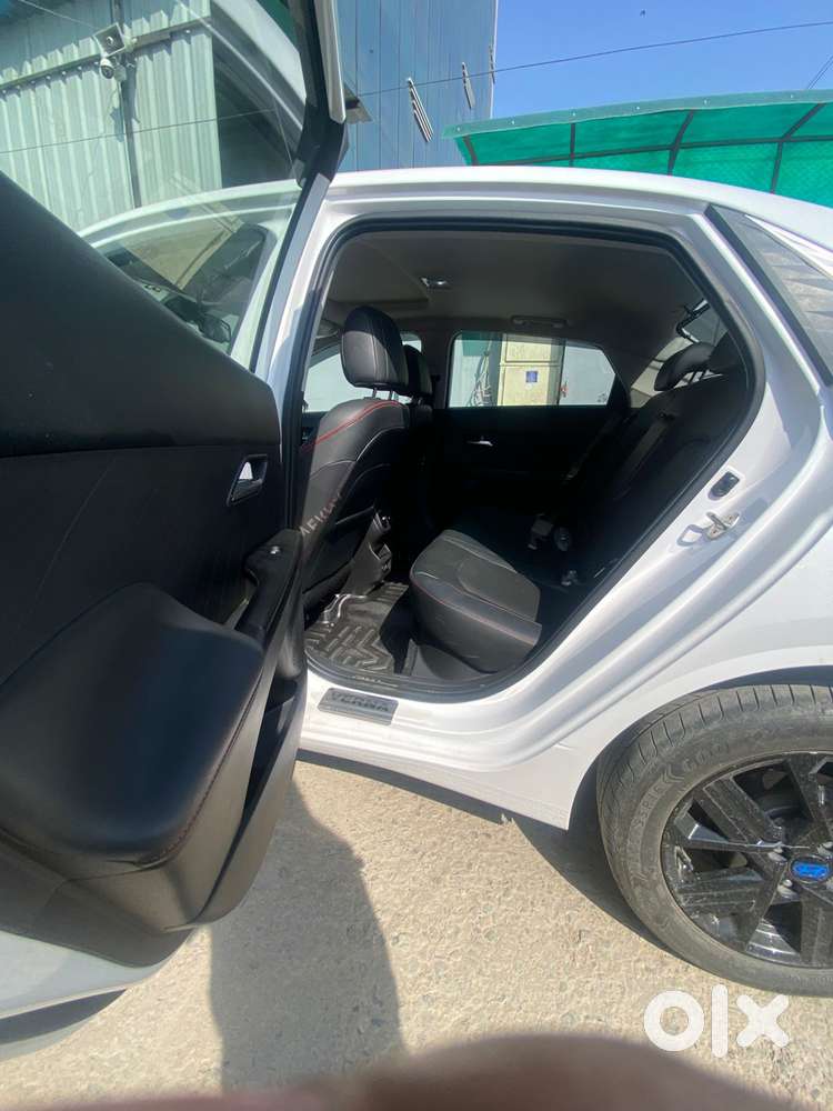 Hyundai Verna 1.5 Sx (o) Turbo Petrol Dct, 2024, Petrol