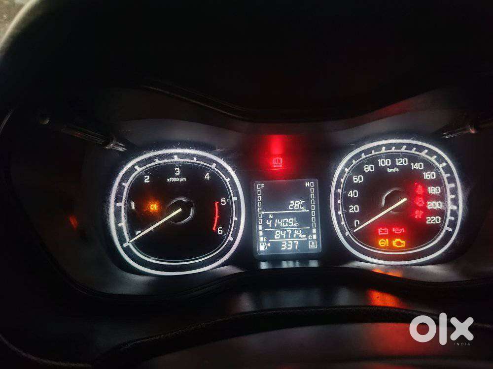 Maruti Suzuki Vitara Brezza Zdi Plus Dual Tone, 2018, Diesel