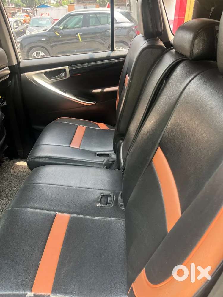 Toyota Innova Crysta 2018 Diesel Well Maintained