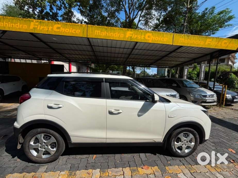 Mahindra Xuv300 W6, 2023, Petrol
