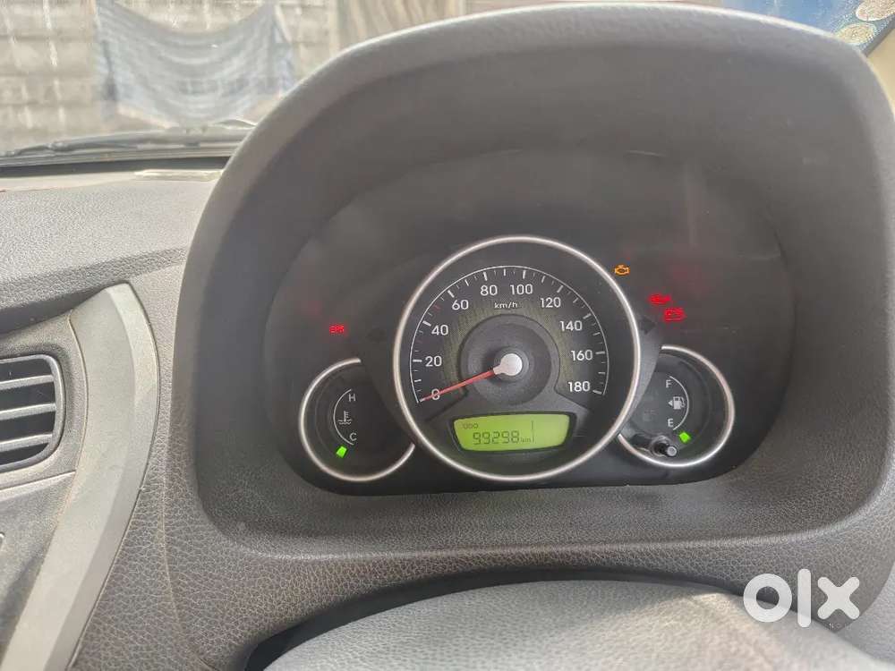 Hyundai Eon Magna 2012 Petrol