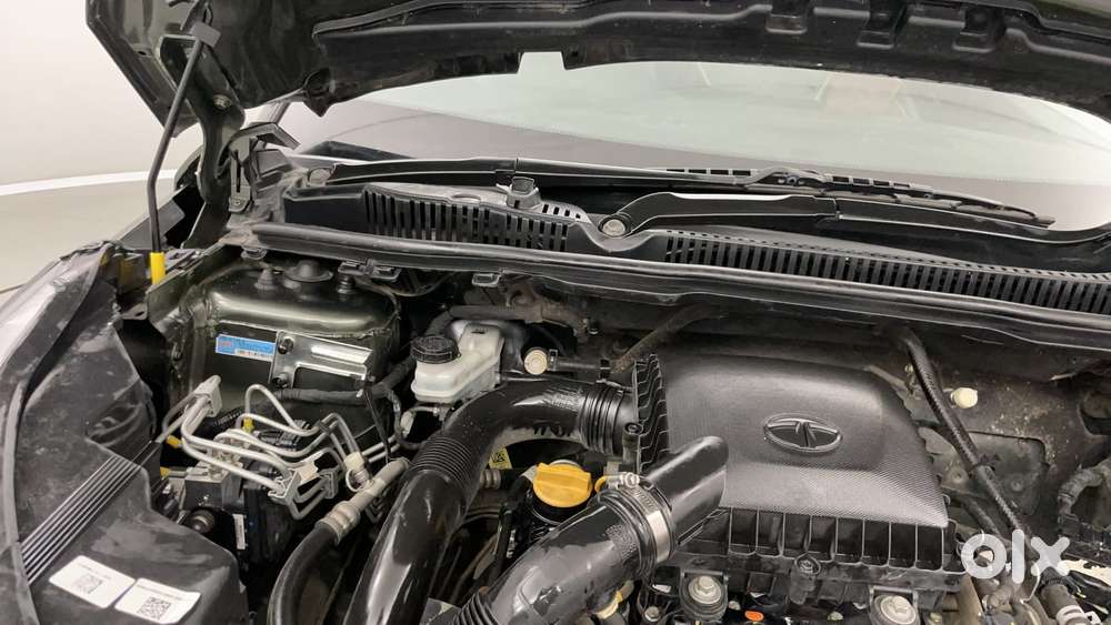 Tata Nexon 1.2 Revotron Xm (s), 2022, Petrol