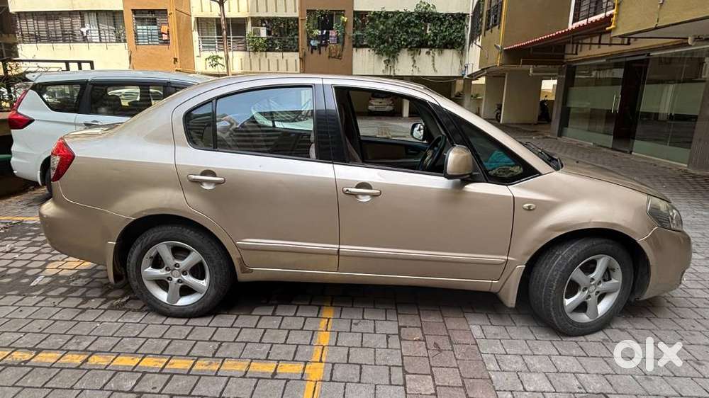Maruti Suzuki Sx4 - Zxi — 2009  Petrol  Mh