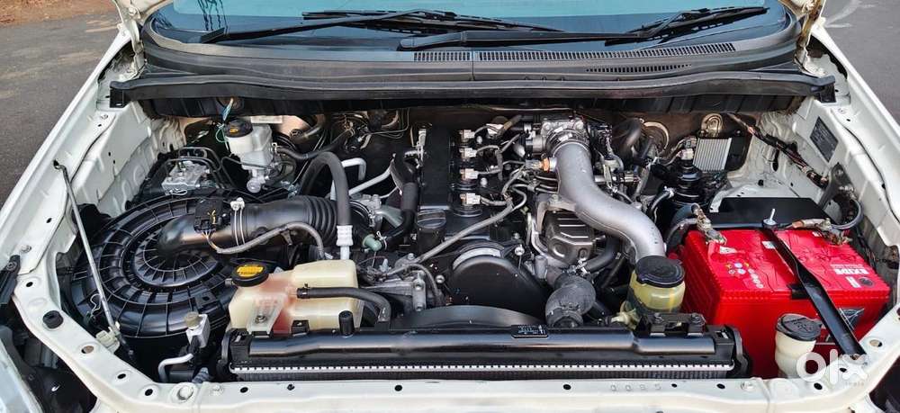 Toyota Innova 2.5 G (diesel) 8 Seater, 2015, Diesel