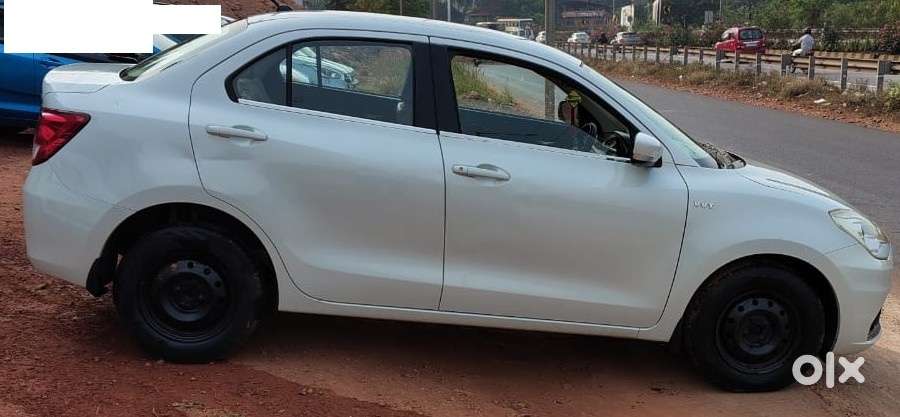 Maruti Suzuki Swift Dzire 1.2 Vxi Bsiv, 2017, Petrol