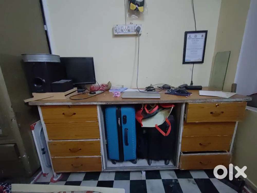 Working Table