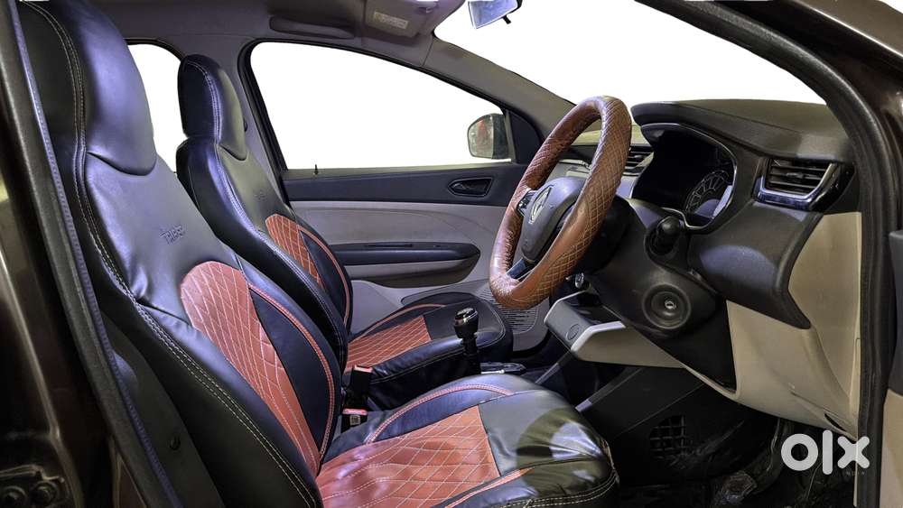 Renault Triber Rxt, 2021, Petrol