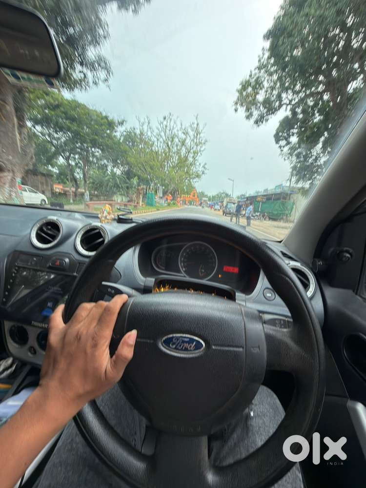 Ford Figo 2013 Petrol