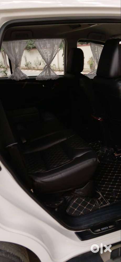 Toyota Innova Crysta 2023