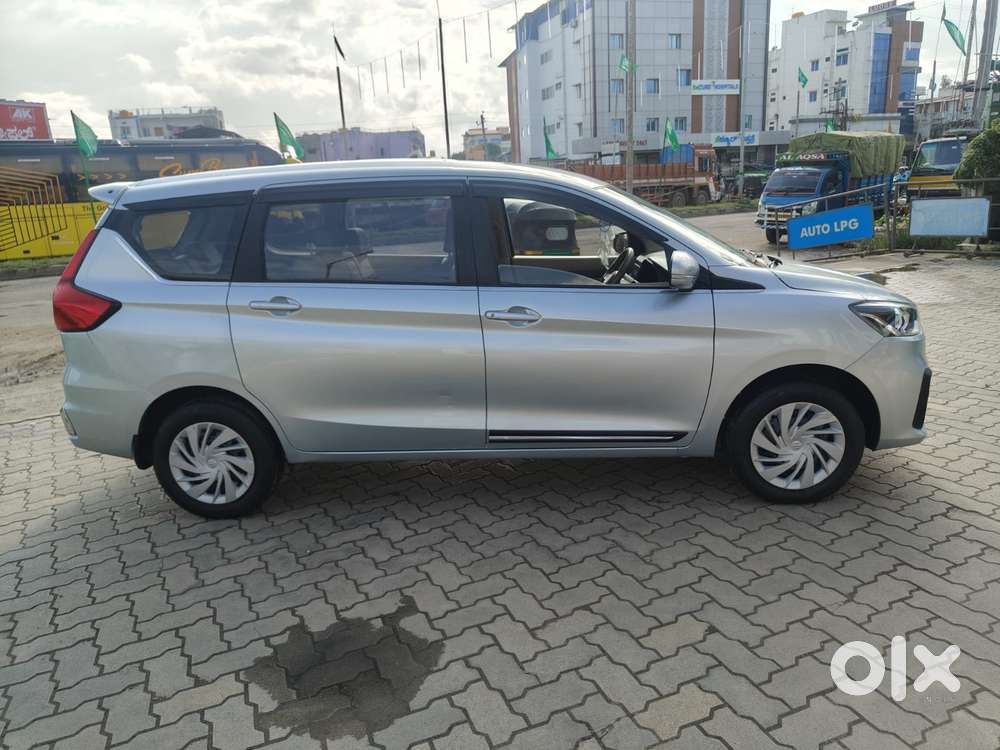 Maruti Suzuki Ertiga 1.5 Vxi, 2023, Petrol
