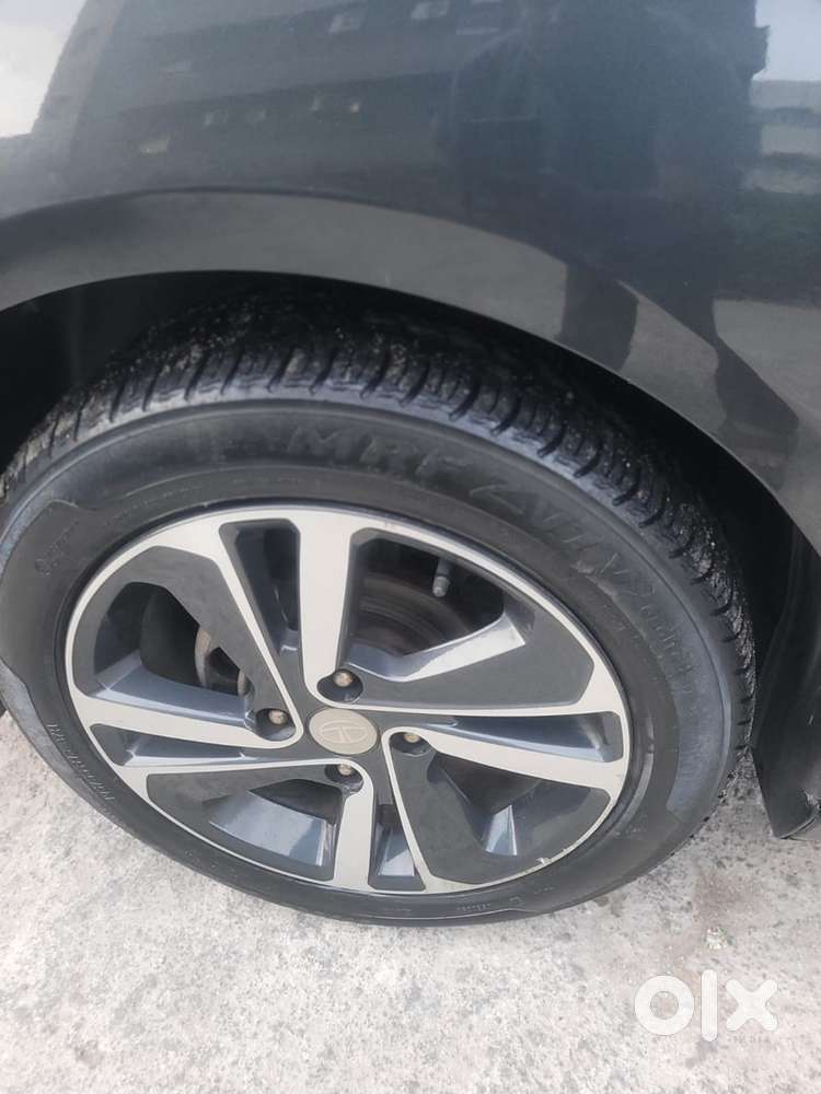 Tata Altoz Petrol 2021