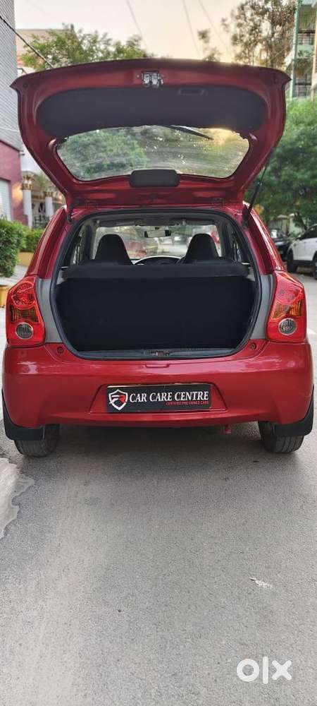 Toyota Etios Liva 2011-2012 G, 2011, Petrol
