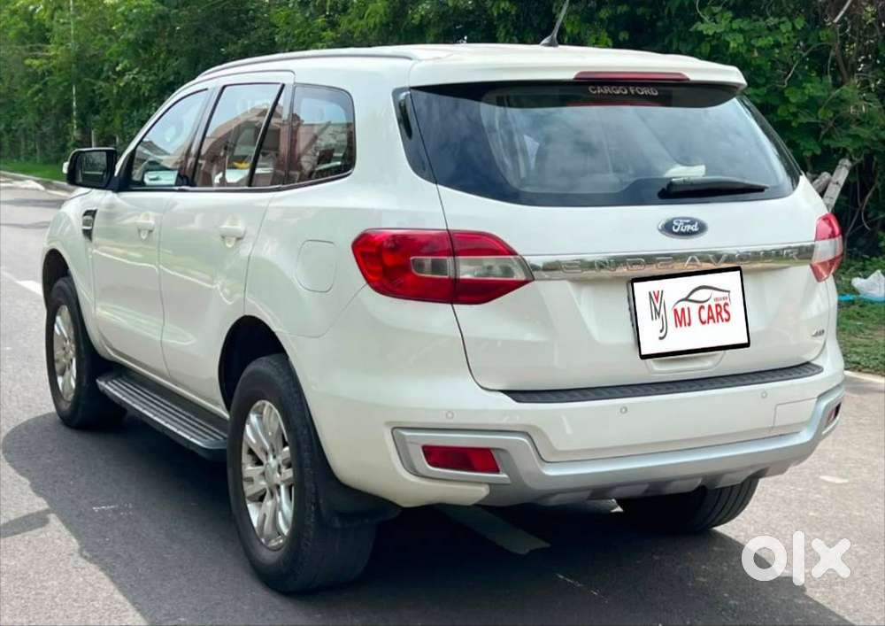 Ford Endeavour 3.2 Titanium 4x4 At, 2017, Diesel