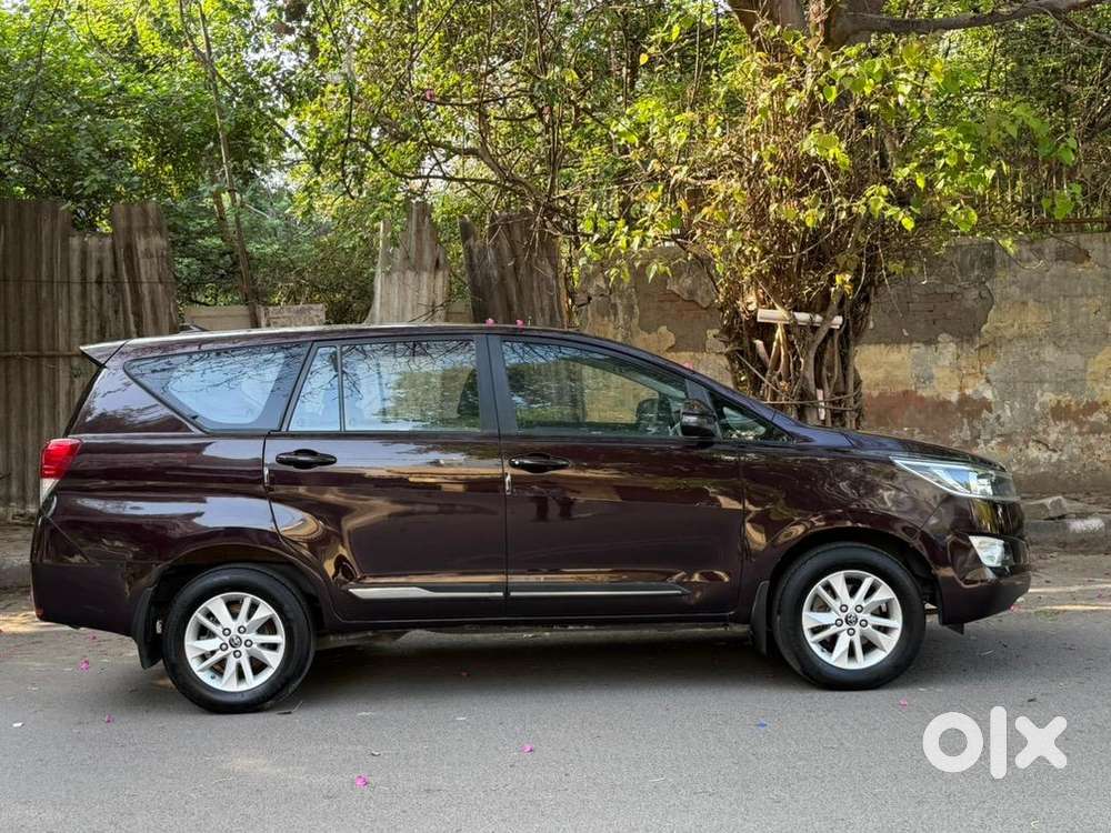 Toyota Innova Crysta 2018 Diesel Well Maintained