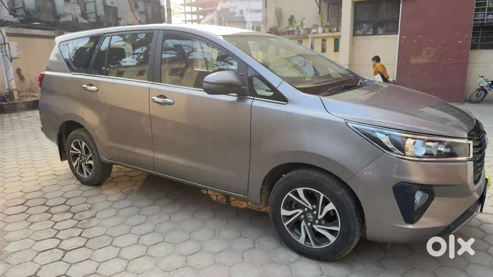 Toyota Innova Crysta 2021 Diesel 28000 Km Driven