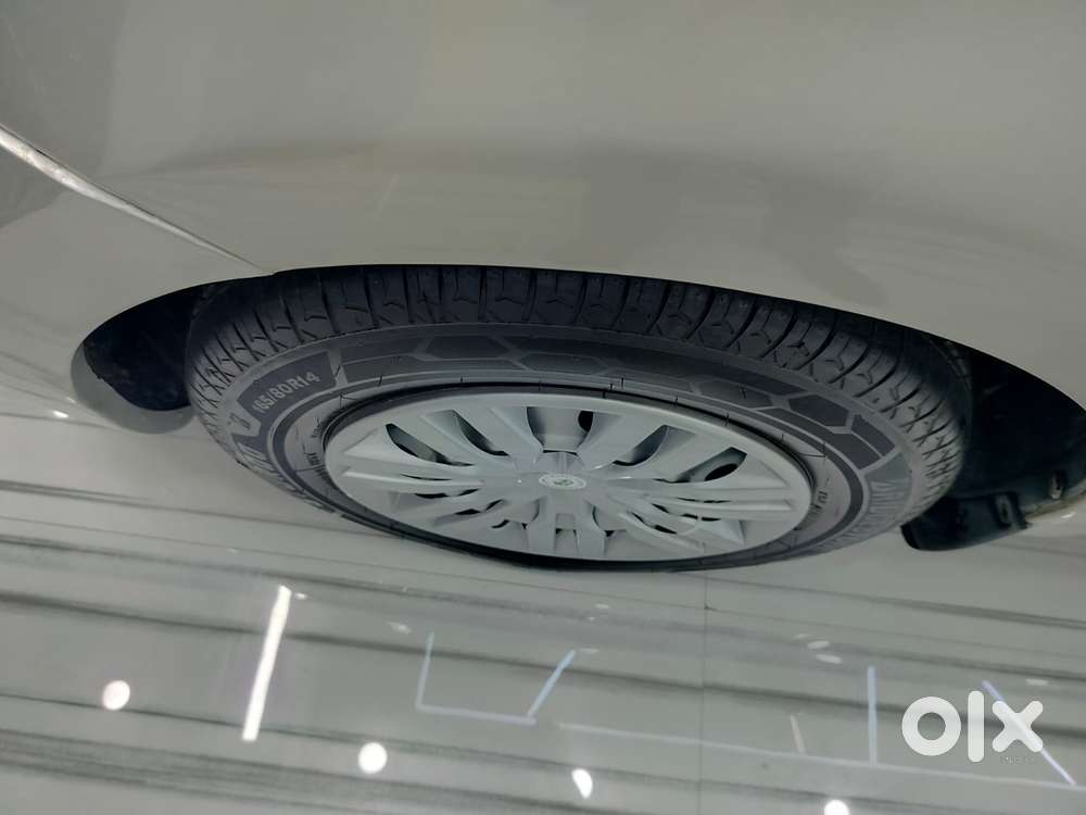 Maruti Suzuki Swift Dzire 1.3 Lxi, 2018, Petrol