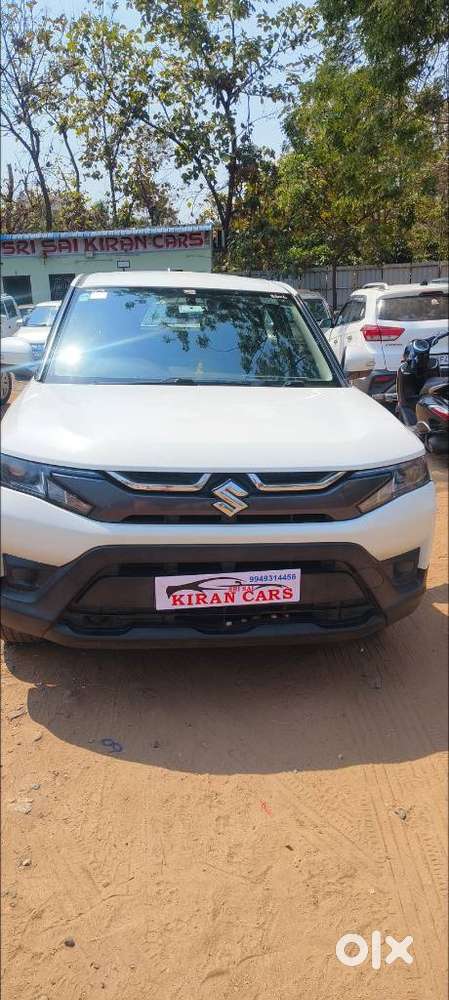 Maruti Suzuki Brezza 1.5 Vxi Smart Hybrid, 2022, Petrol