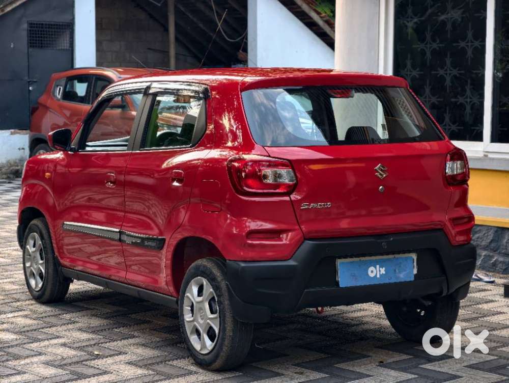 Maruti Suzuki S-presso Vxi Opt, 2021, Petrol
