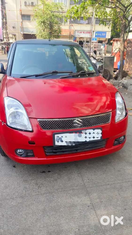 Maruti Suzuki Swift.laal Pari