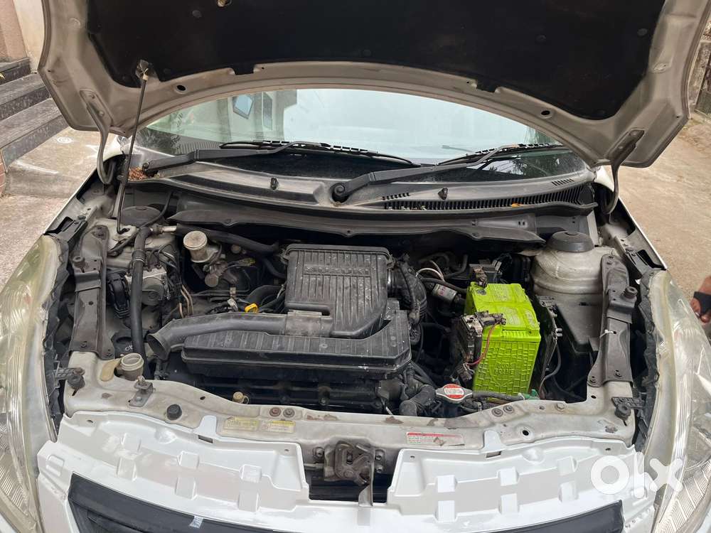 Maruti Suzuki Swift Dzire 1.2 Vxi Bsiv, 2020, Cng & Hybrids