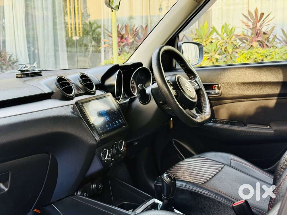 Maruti Suzuki Swift Vxi Optional, 2022, Petrol