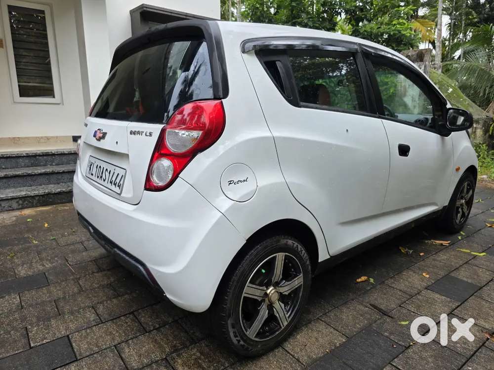 Chevrolet Beat 2014 Variant