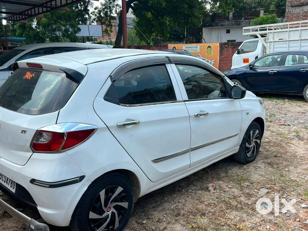 Tata Tiago Petrol 2017 Year