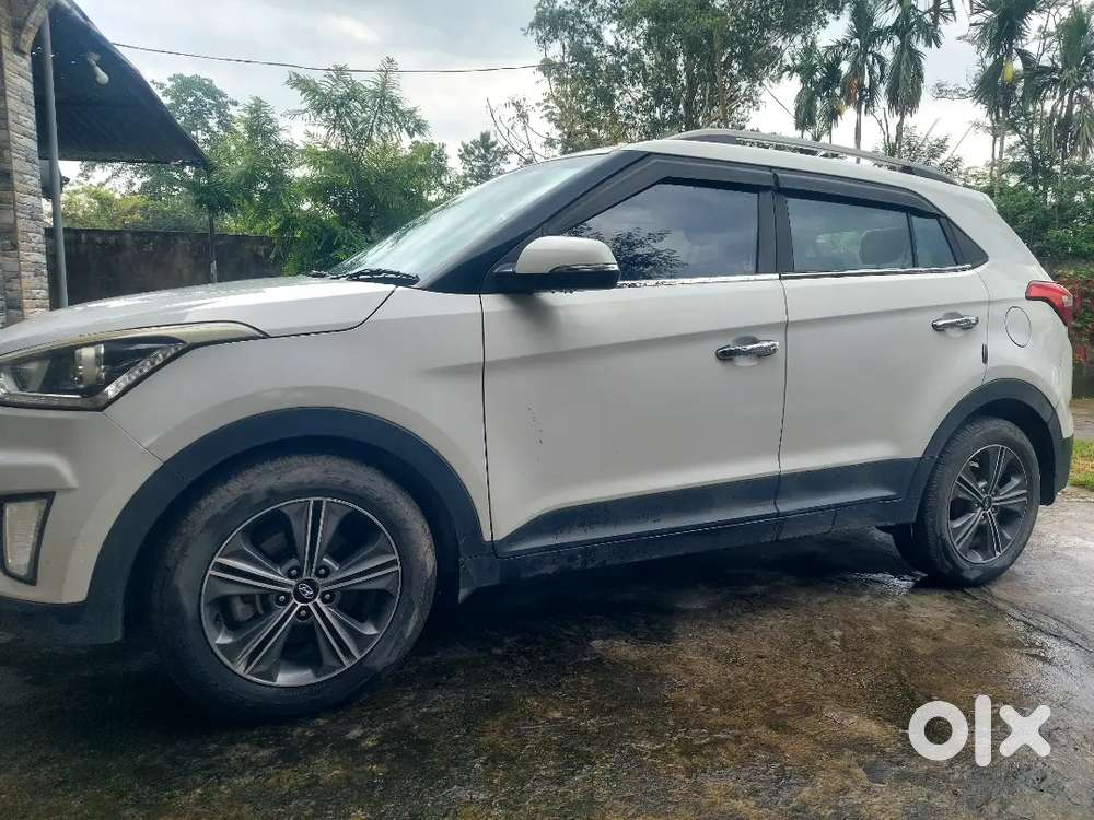 Very New Condition Creata Auto