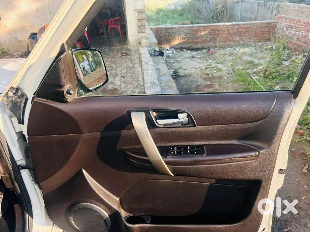 Tata Safari Storme 2016 Diesel 62000 Km Driven
All Are Good Condition