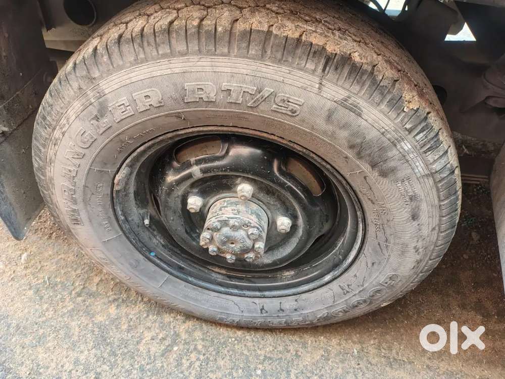 Mahindra Bolero Plus 9 Seater