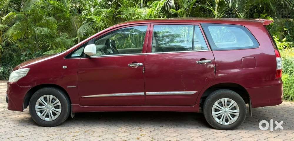 Toyota Innova Diesel 2012