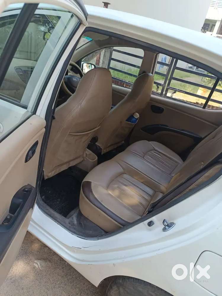 Hyundai I10 Sportz 2010 Car