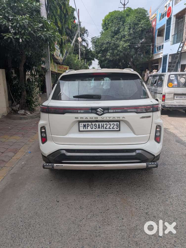 Maruti Suzuki Grand Vitara 1.5 Zeta Smart Hybrid At, 2025, Petrol
