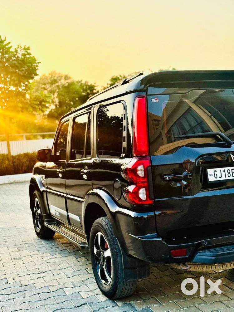 Mahindra Scorpio Classic 2.2 S Mt 7 Str, 2023, Diesel
