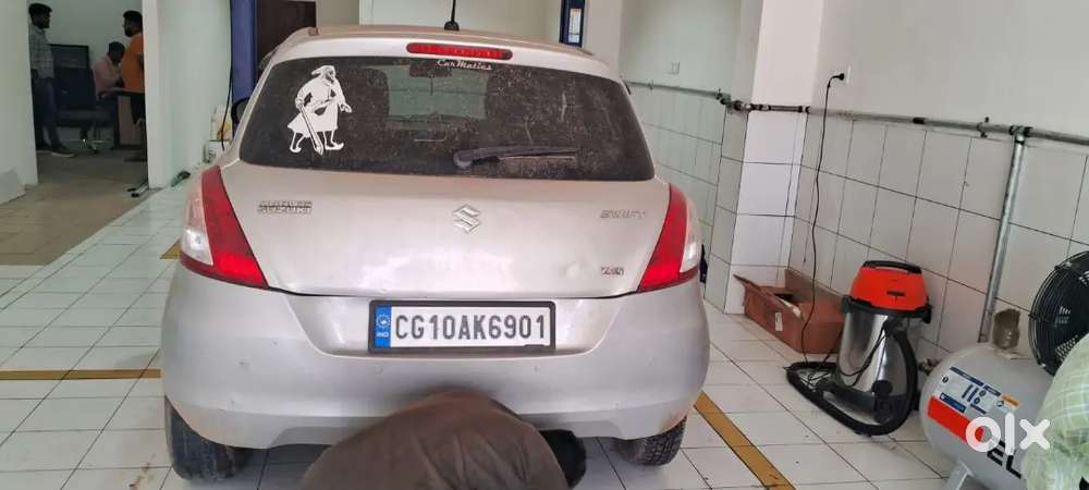 Maruti Suzuki Swift Zxi 2018 Km Driven
