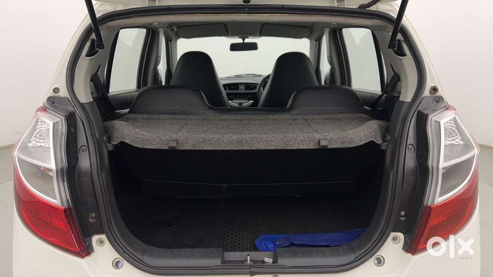 Maruti Suzuki Alto K10 Vxi, 2015, Petrol