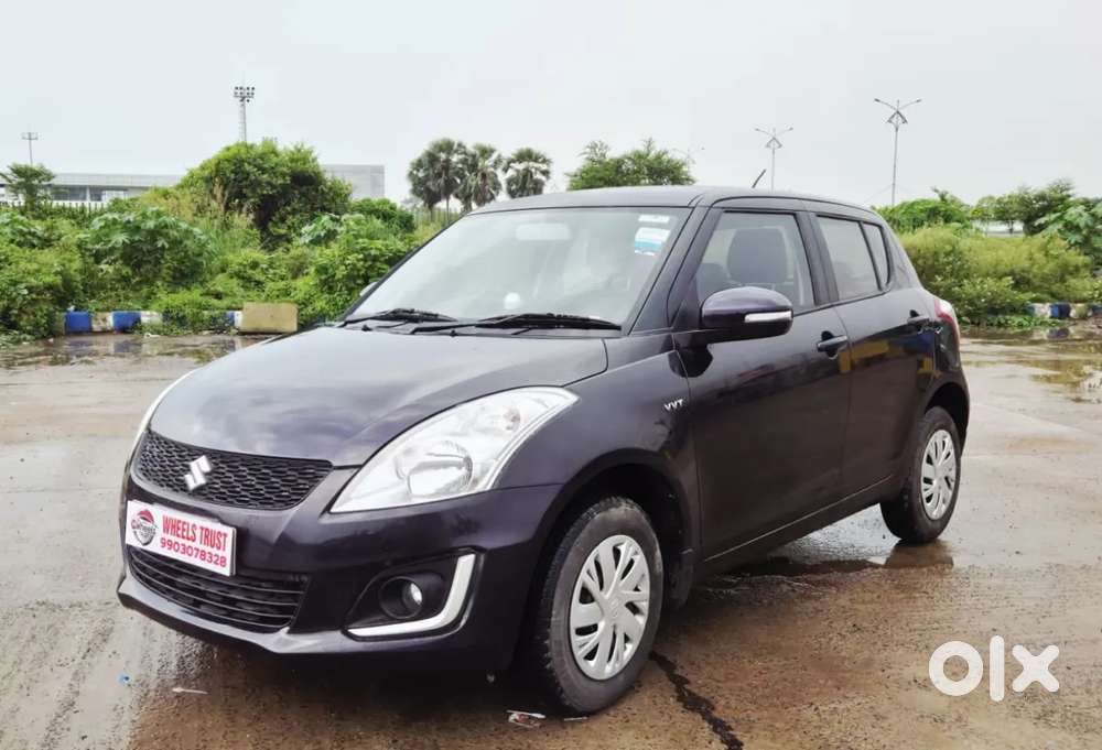 Maruti Suzuki Swift Vxi, 2015, Petrol