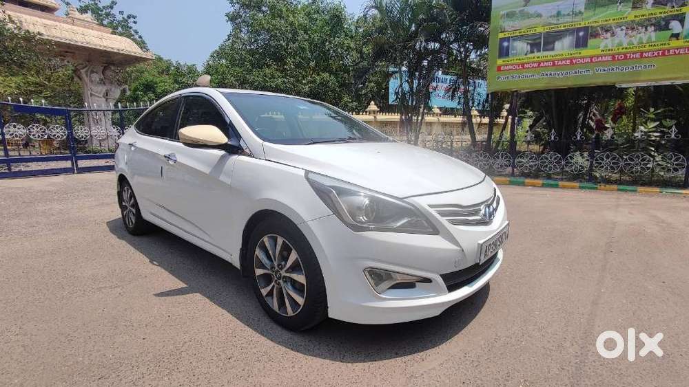 Hyundai Verna 1.6 Sx (o) Crdi, 2016, Diesel
