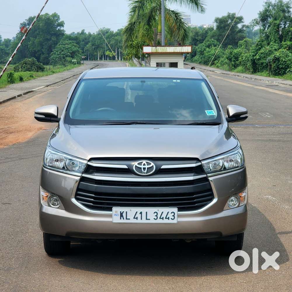 Toyota Innova Crysta 2.4 Gx Mt, 2016, Diesel