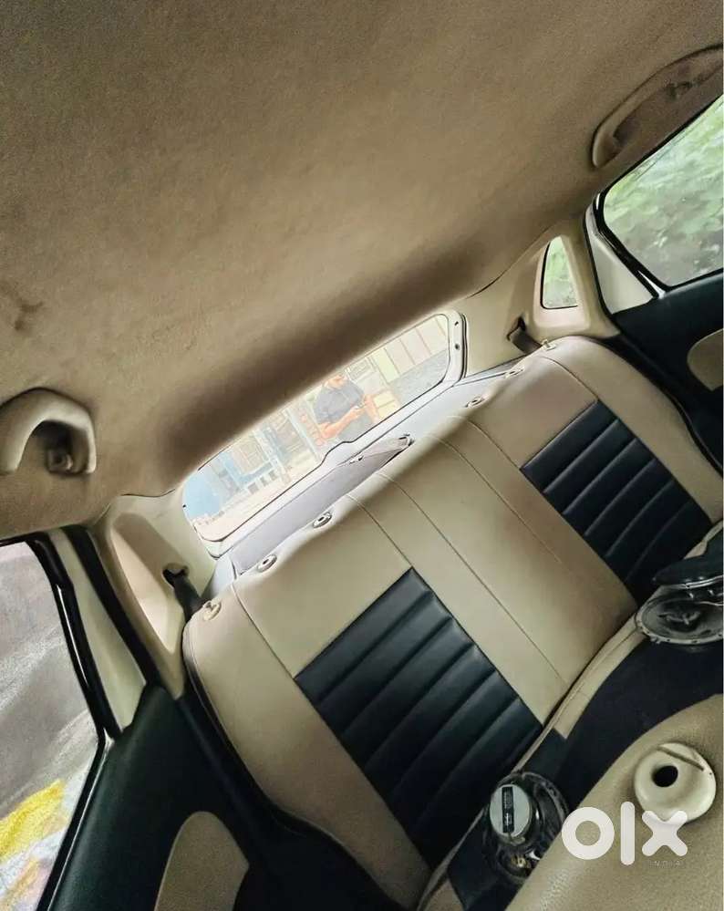 Volkswagen Polo 2012 Petrol Comfortline