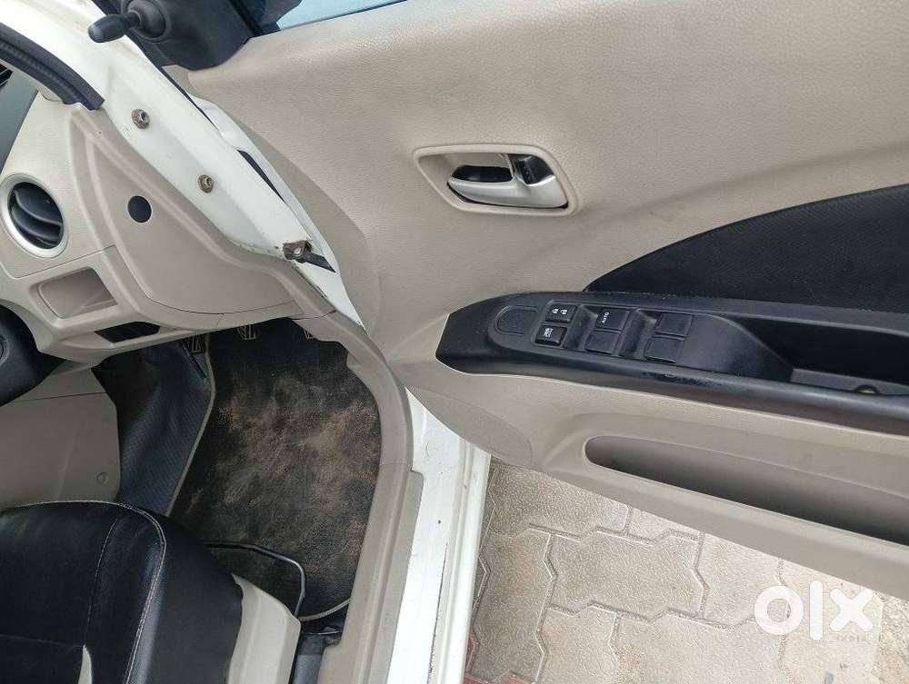 Maruti Suzuki Celerio Vxi, 2014, Petrol