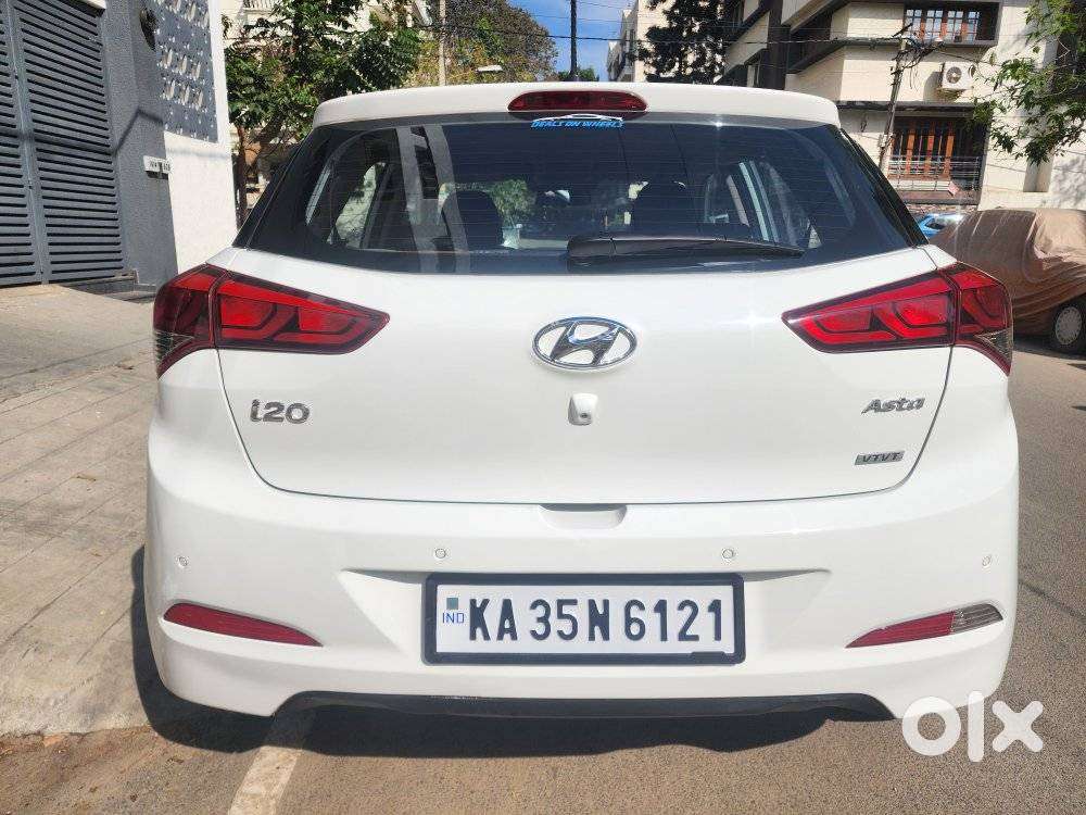 Hyundai I20 Asta (o) 1.2 Mt, 2016, Petrol
