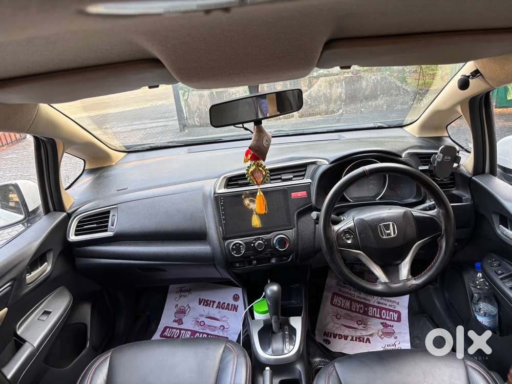 Honda Jazz Petrol 2015 (automatic Cvt)