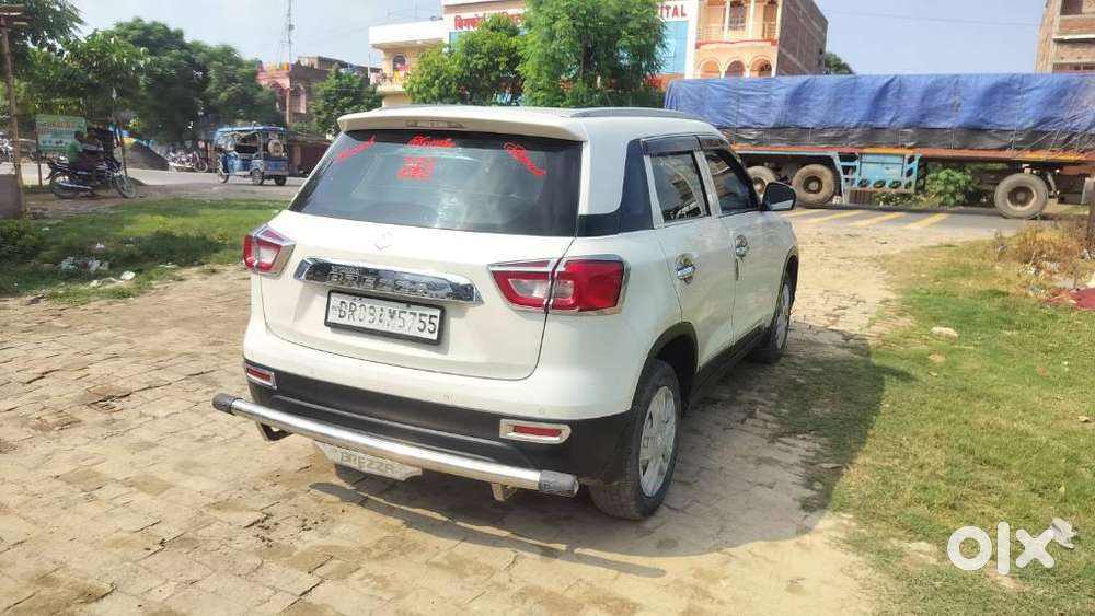 Maruti Suzuki Brezza 1.5 Vxi Smart Hybrid, 2022, Petrol