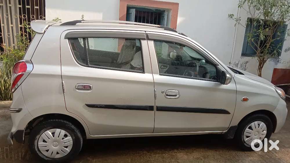 डाक्टर साहब की कार हैं, बेहतरीन कंडीशन शानदार माइलेज और किफायती कीमत