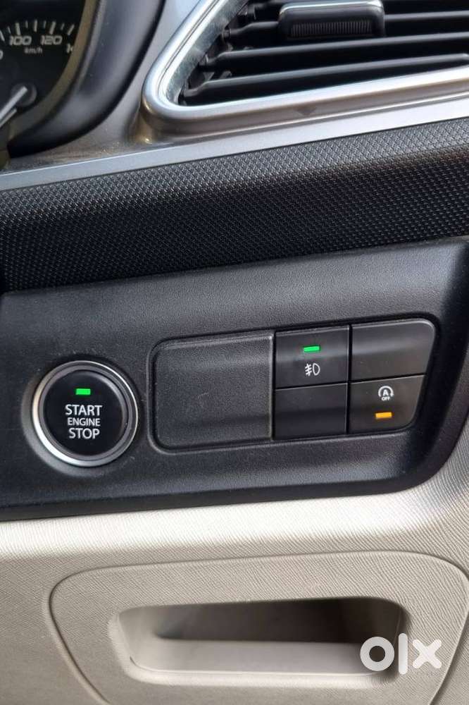 Tata Altroz 1.2 Xt, 2023, Petrol