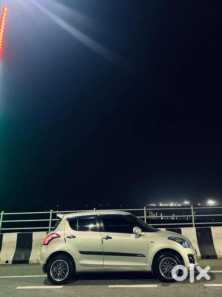 Maruti Suzuki Swift 2013 Diesel 86000 Km Driven