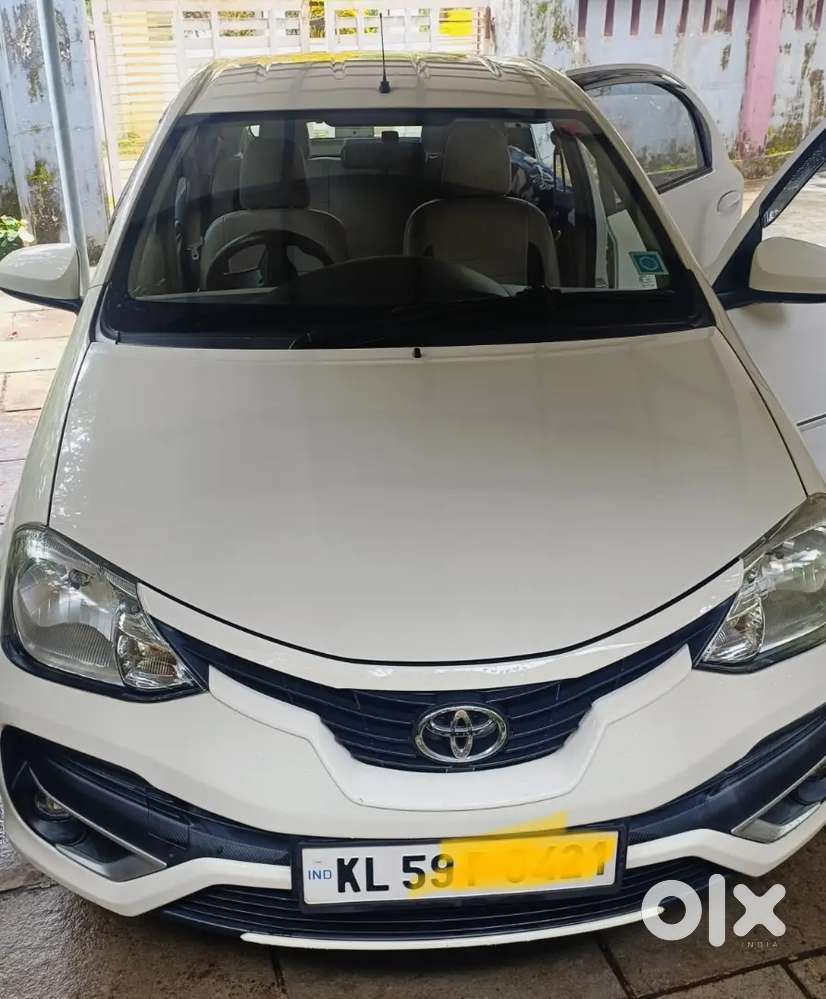 Toyota Etios Liva Petrol 2016