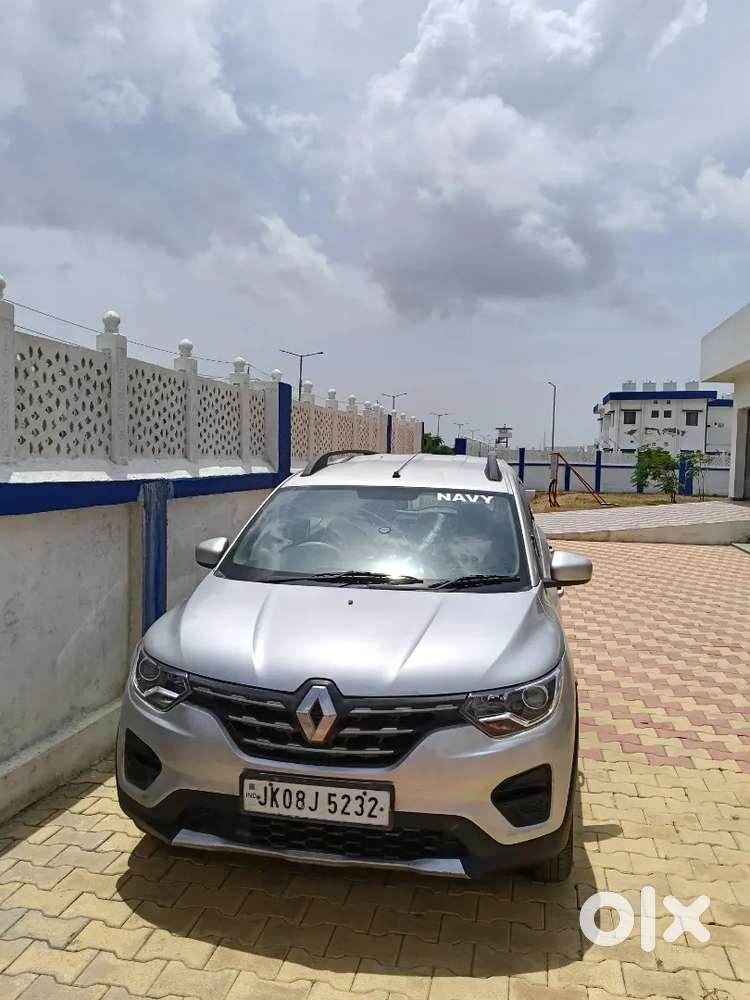 Army Car Renault Triber 1.0 Rxt 2020
